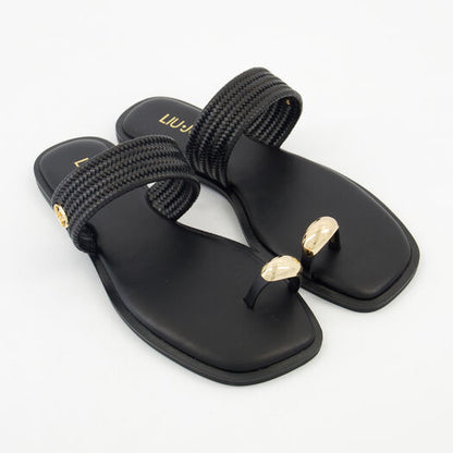 Black Toe Ring Leather Sandals
